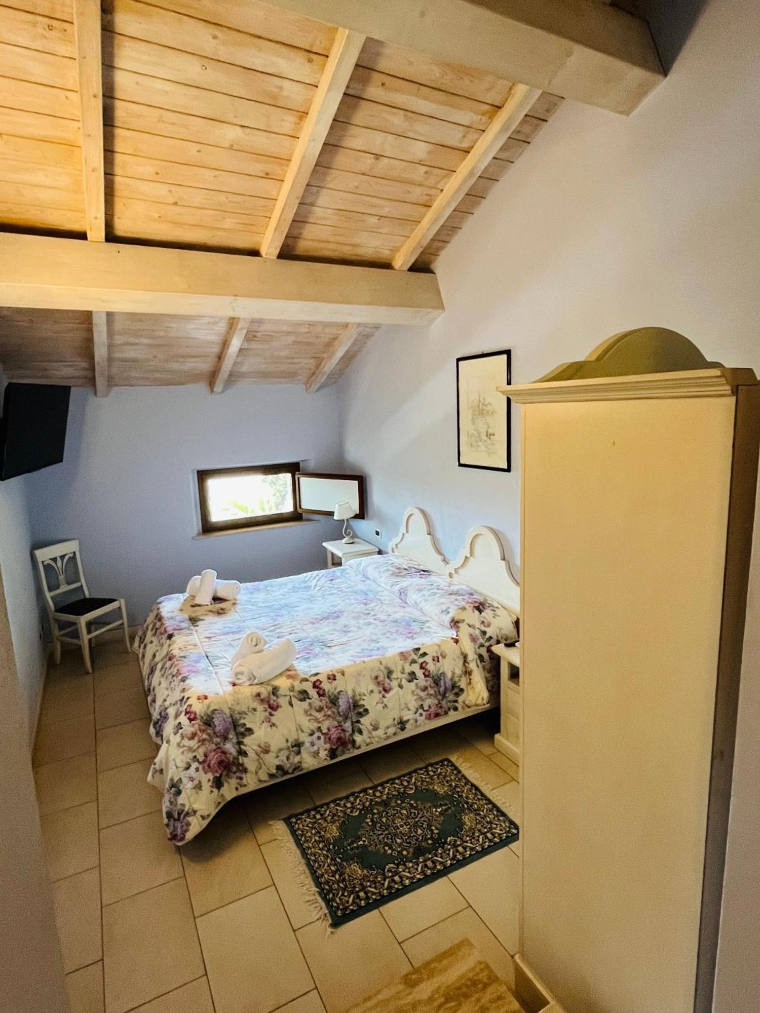Borgo Degli Aranci Aparthotel San Giuliano Terme Exteriör bild
