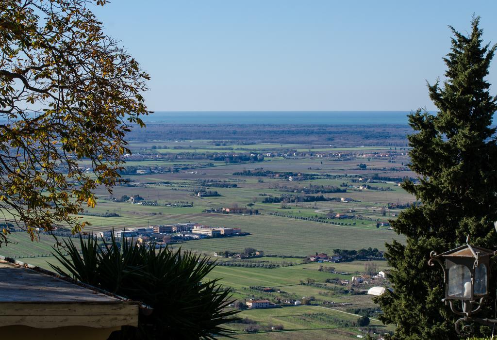 Borgo Degli Aranci Aparthotel San Giuliano Terme Exteriör bild
