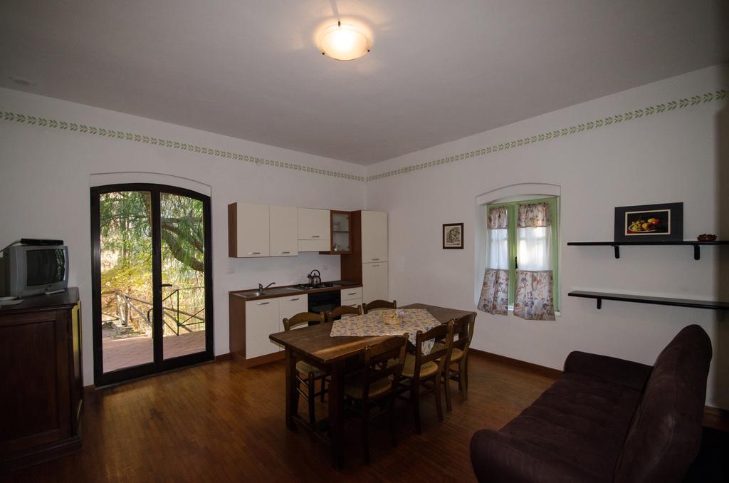 Borgo Degli Aranci Aparthotel San Giuliano Terme Exteriör bild