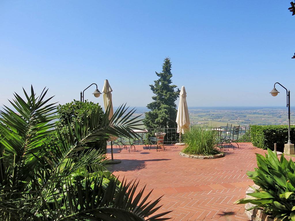 Borgo Degli Aranci Aparthotel San Giuliano Terme Exteriör bild
