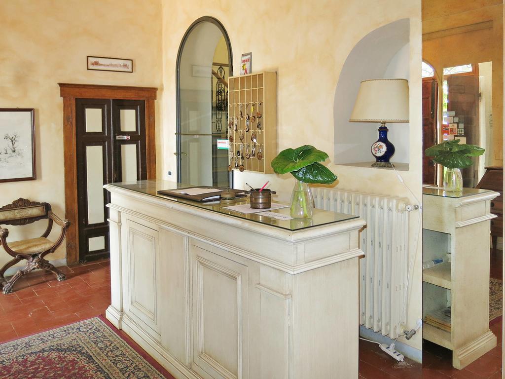 Borgo Degli Aranci Aparthotel San Giuliano Terme Exteriör bild