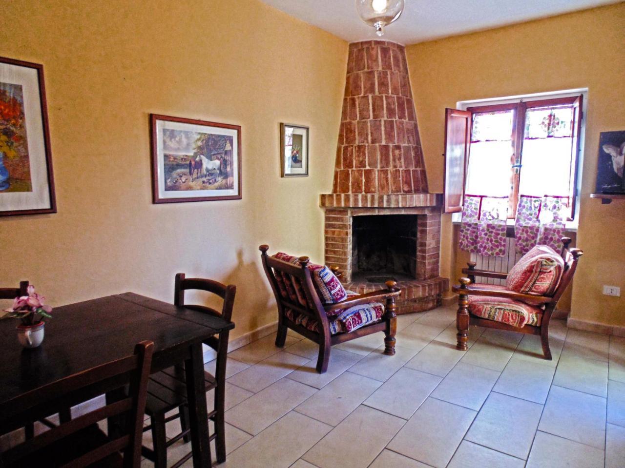 Borgo Degli Aranci Aparthotel San Giuliano Terme Exteriör bild